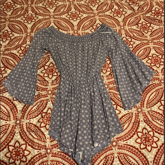 Abercrombie and Fitch Romper - Picture 3 of 3